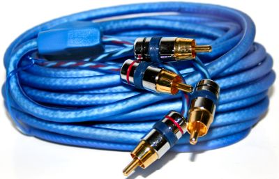 DB LINK EST17Z Elite Soft Touch 17 ft 2 Channel Triple Shielded RCA Cable with Metal Ends