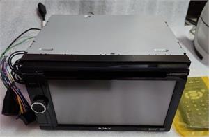 Sony XAV-602BT 6.5 Touch Screen DVD with Bluetooth 3 X 5V Rca Outputs